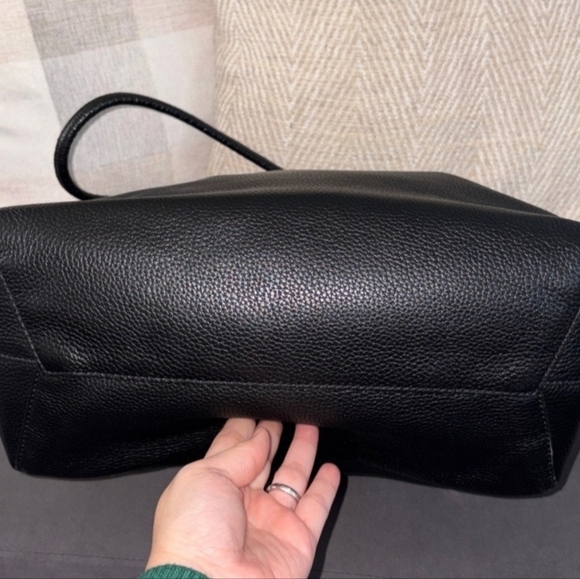 Marc Jacobs Black Tote and Wallet Set - Picture 3 of 8